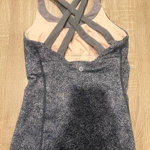lululemon size 2 tank top